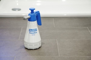 GLORIA FoamyClean 100 - Pulverizator de spuma compact pentru curatare eficienta in gospodarie | Capacitate 1 L | Spuma personalizabila | Ideal pentru baie, bucatarie, fereastra si multe altele - Img 6