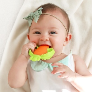Infantino Lil Nibbles Silicon Beissring Carrot BPA Free pentru bebelusi - Img 5