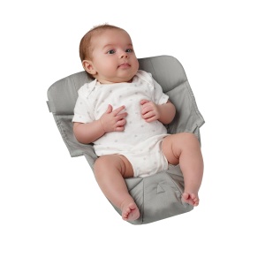 Insert pentru bebelusi Ergobaby, 100 bumbac, usor de utilizat - Img 3