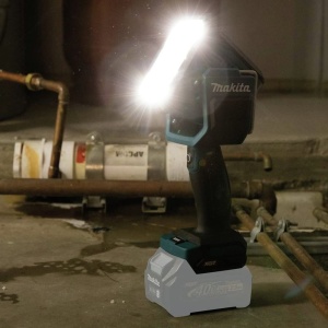 Lanterna cu acumulator Makita ML007G, 1250 Lumen, 40V Li-Ion - Img 5