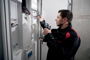 Lanterna cu acumulator Metabo ULA 14.4-18 LED, rezistenta, cu cap rotativ - Img 3