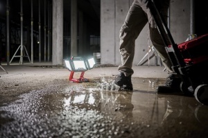 Lanterna portabila Einhell TP-CL 183000 Li Solo 3000 lm LED cap pivotant - Img 2