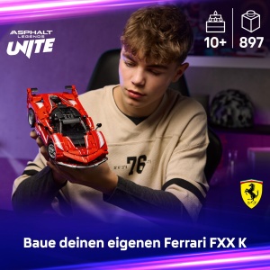 LEGO Technic Ferrari FXX K Model Auto Rosu cu Motor V12 si Usi Fluture - Img 2
