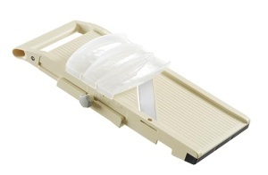 Mandolina Hendi Shogun Lame Inox Grosime Reglabila 1-5 mm Protectie Degete Bej - Img 4