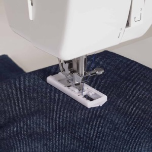 Masina de cusut Singer Promise 1412 design compact usor de utilizat - Img 3