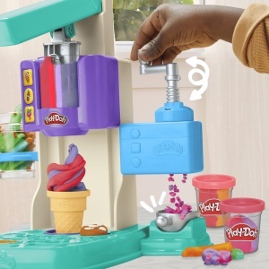 Masina de inghetata din plastilina Play-Doh Rainbow, cu accesorii, pentru copii 3 - Img 3
