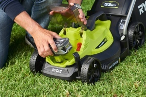 Masina de tuns iarba RYOBI OLM1833B 18V 33cm fara acumulator - Img 8