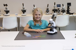Mikroscop Bresser Junior cu 24 Preparati pentru Experimente, Ideal pentru Copii - Img 4