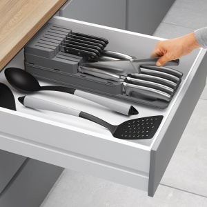 Organizator ajustabil pentru cutite METALTEX 363225000 din PP cu picioare antiderapante - Img 2
