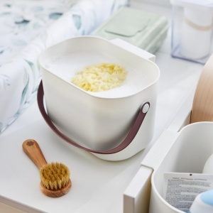 Organizer pentru Pampers Rotho Babydesign Yuma 3,2 L cu Capac si Maner Alb - Img 5