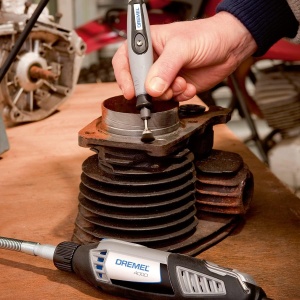 Perie din otel inoxidabil Dremel 531-02, 2 bucati, 1,27 cm - Img 3
