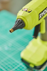 Pistol de lipit cu caldura RYOBI RGLU18-0, 3mm, fara acumulator si incarcator - Img 5