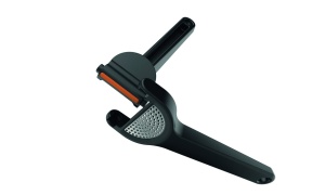 Presa de usturoi Fiskars Functional Form 1028361 Negru Ergonomica si Usor de Curatat - Img 7