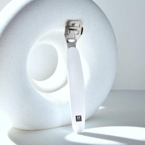 Rasnita pentru calcaie ZWILLING Hornhauthobel, 10 lame incluse, maner ergonomic, alb - Img 5