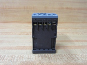 Releu electromecanic Siemens 3RT2016-1BB42, 4kW, 24 VDC, 9A - Img 2