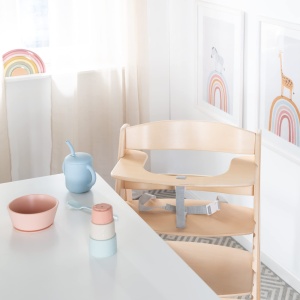 roba Baby High Chair Sit Up Flex - Scaun inalt din lemn care creste odata cu tine - Scaun inalt reglabil pentru copii cu curea la picioare - de la 6 luni la 70 kg - Natural - Img 8