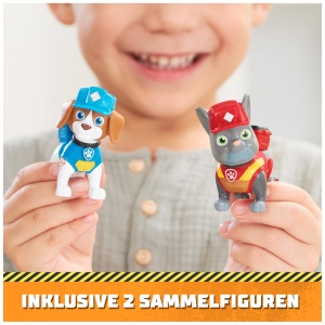 Rubble & Crew - Set de figurine de actiune cu figurine de caine Charger & Wheeler, 2 jucarii de constructie si 85g Kinetic Sand Build-it-Sand, jucarii potrivite pentru copiii de la 3 ani si mai mari - Img 3