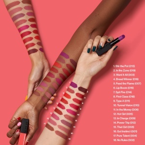 Ruj mat Revlon ColorStay Suede Ink, Nr. 012 Power Trip, 2,55 g, vegan - Img 7