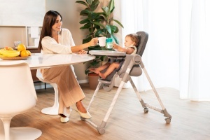 Scaun de masa pentru copii Chicco Polly Armonia, 3in1, 9 inaltimi, pliabil - Img 2