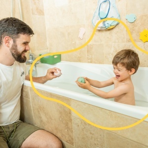 Set Badespielzeug Badabulle din Silicon, 4 Piese, Sigur si Usor de Curatat - Img 2