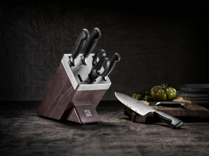 Set de cutite ZWILLING Vier Sterne cu bloc de autoascutire, 7 piese, maro - Img 7