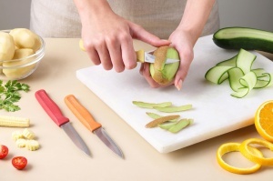 Set de Cutite Zyliss Classic 3 Piese - Cutit de Curatat, Cutit pentru Fructe, Cutit pentru Legume - Img 6