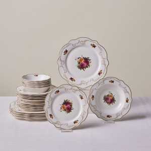 Set de Farfurii Karaca Antique, 24 piese pentru 6 persoane, Porcelan, Alb cu Flori