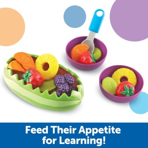 Set de joaca alimente din plastic Learning Resources New Sprouts - Salata de fructe, 2 ani, culori vibrante - Img 3