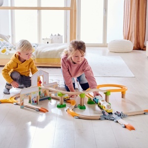Set de joaca HABA Kullerbu 306745 Gara 59 piese pentru copii 2 ani - Img 6