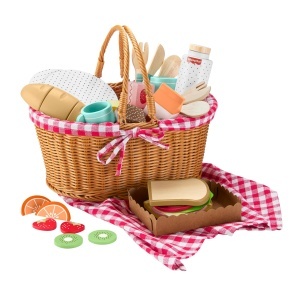 Set de joaca pentru picnic Fisher-Price HXT81, 31 piese din lemn, pentru copii de la 3 ani