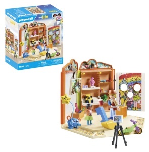 Set de Joaca PLAYMOBIL MyLife 71536 - Magazin de Jucarii cu Zona de Gaming si Fotowall