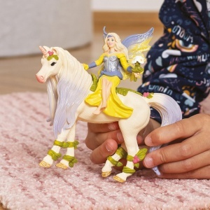 Set de Joaca Schleich BAYALA Sera cu Unicorn Floral, 3 Piese, pentru Copii de la 5 Ani - Img 2