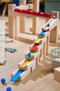 Set Extindere HABA Kullerbu cu Elemente Muzicale - 6 Blocuri de Sunet, Compatibil cu Toate Traseele de Marbles - Img 3