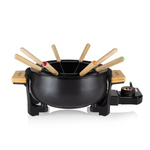 Set Fondue Tristar FO-1108, 1.5L, pentru 8 persoane, Negru si Bambus