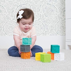 Set jucarii senzoriale Infantino Sensory Balls Blocks Buddies 20 piese texturi si culori diverse - Img 3