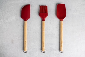 Set ustensile KitchenAid Mini din lemn de mesteacan rosu 2 piese - Img 6