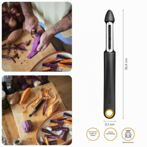 Spalator de legume Fiskars Functional Form cu lama flexibila, inox, negruportocaliu - Img 2