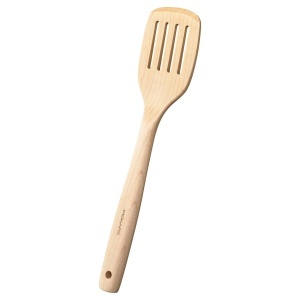 Spatula cu fante Fiskars Folken, 30 cm, din lemn de artar, culoare maro - Img 5