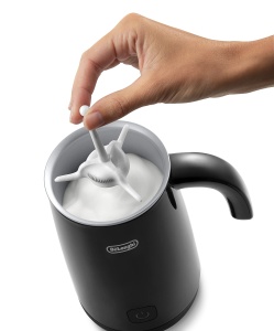 Spumator de lapte DeLonghi EMF 2B Alicia Latte Negru Capacitate 250 ml - Img 2