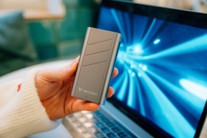 SSD Extern Verbatim TurboMetal 1TB USB4 3700MBs - Img 3