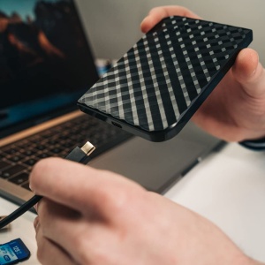SSD Portabil Verbatim StorenGo 512GB USB-C Negru - Img 4