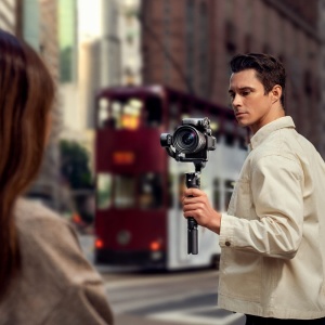 Stabilizator Gimbal DJI RS 3 Mini, 795 g, Compatibil cu CanonSonyNikonFujifilm - Img 6