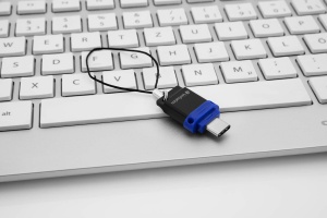 Stick USB Verbatim Store n Go Dual 64GB USB 3.2 Gen 1 si USB-C, AlbastruNegru - Img 2