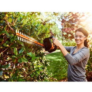 Trimmer de gard viu fara fir WORX WG261E.9 - Trimmer de gard viu si arbusti cu lungime lama de 44 cm - Distanta dintilor de 16 mm - Ideal pentru garduri vii inalte - Usor si compact - Compatibil PowerShare - Fara baterie si incarcator - Img 5
