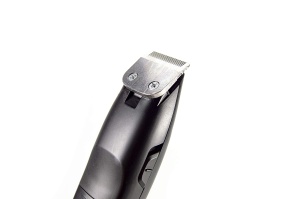 Trimmer multifunctional JOCCA pentru par nas si urechi Negru-Argintiu Lame din otel - Img 4