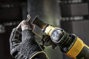 Unelte multifunctionale DeWALT DWE315 cu 30 accesorii, durabilitate si robustete - Img 6