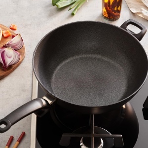 Wok din Aluminiu Fissler Adamant, 32cm, 6L, Kratzfest, Inductie - Img 2