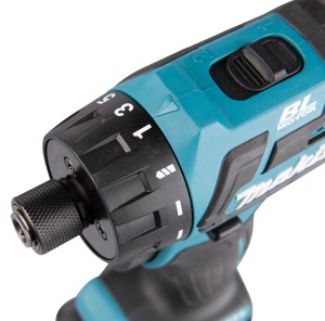 Aparat de gaurit cu acumulator Makita DF032DZ, 12V, 18 trepte de cuplu - Img 4