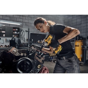 Aparat de gaurit cu percutie DEWALT DCF891N, 18V, 813 Nm, compact - Img 2