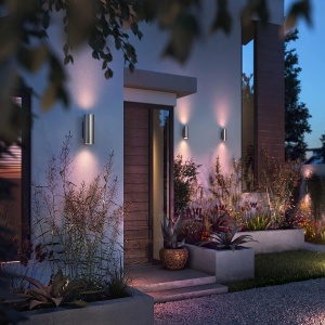 Aplica de perete smart pentru exterior Philips Hue Appear, lumina alba si colorata, control vocal - Img 4